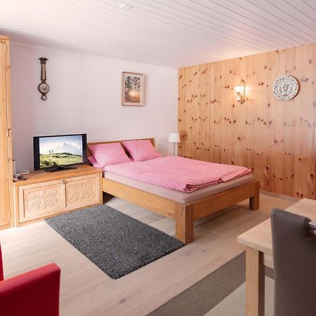 Mom - Alpine Boutique Apartments, Grindelwald Gletscher, Eiger View Terrace Studio エクステリア 写真